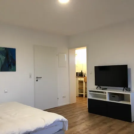 Liebevoll Renoviertes Mit Panoramablick Apartman Friedrichshafen